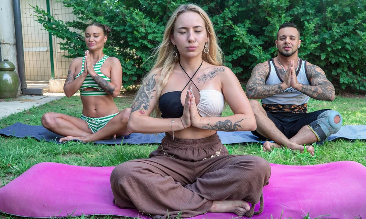 Yoga Trainer Bella Mur Turns Outdoor Session Into Hot Threesome