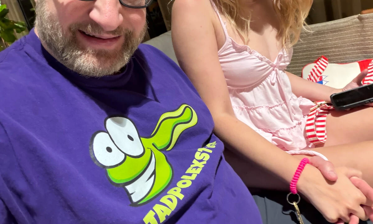 Dez Hansen Gets Another Creampie From Tad Pole (NON POV)