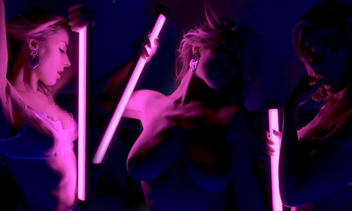 Light Dancer