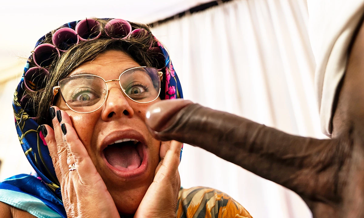 Fat Mature Extremely Supriced By A Black Monstercock