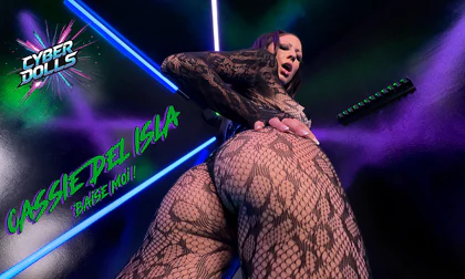 Cassie Del Isla - Baise Moi !!!