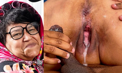 Cum Drips Auf From Fat Belly Matures Cunt And Ass Hole
